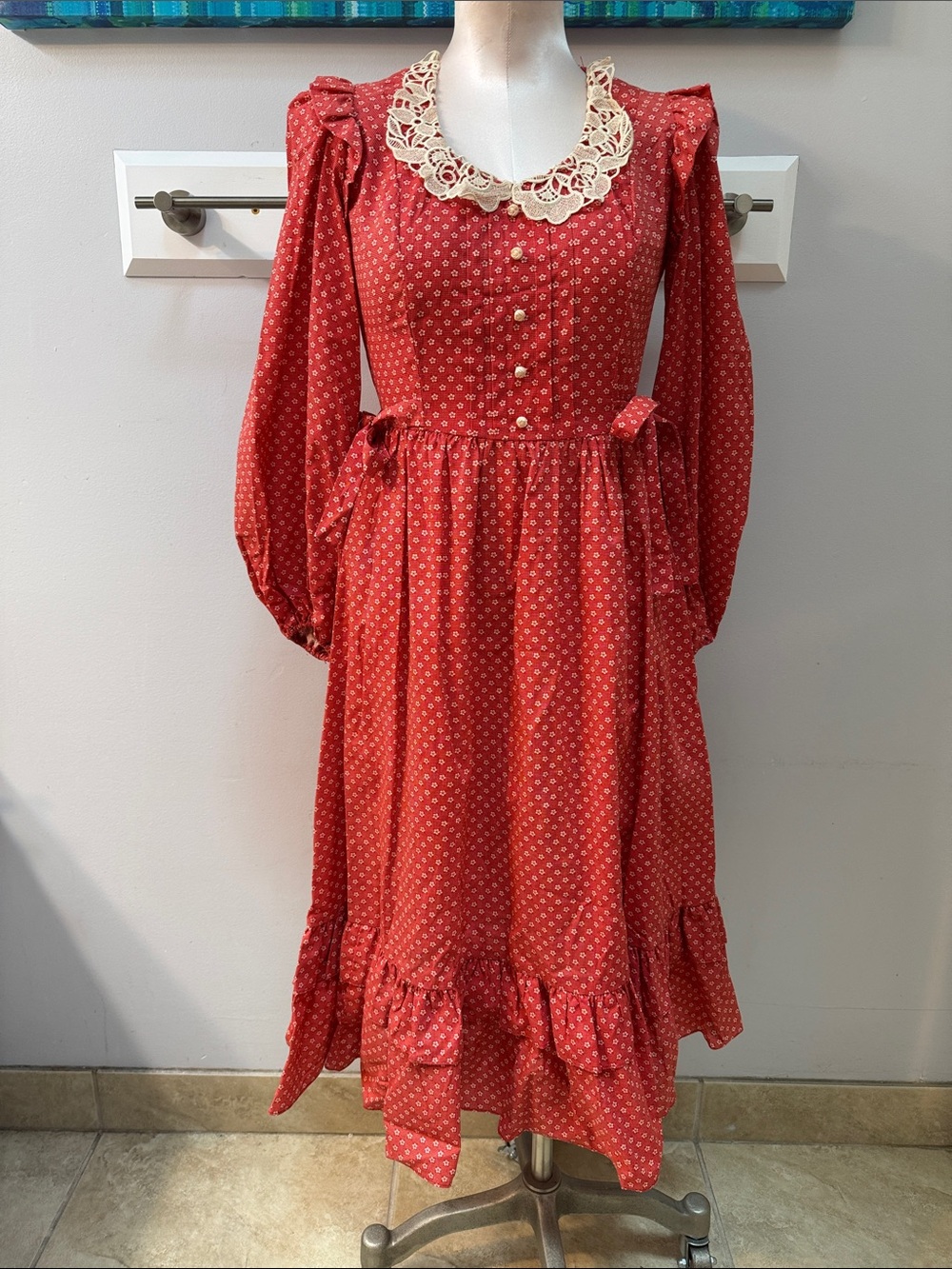 VTG 70s Candi Jones Red Calico Prairie DressW Lace Collar Very Good Condition